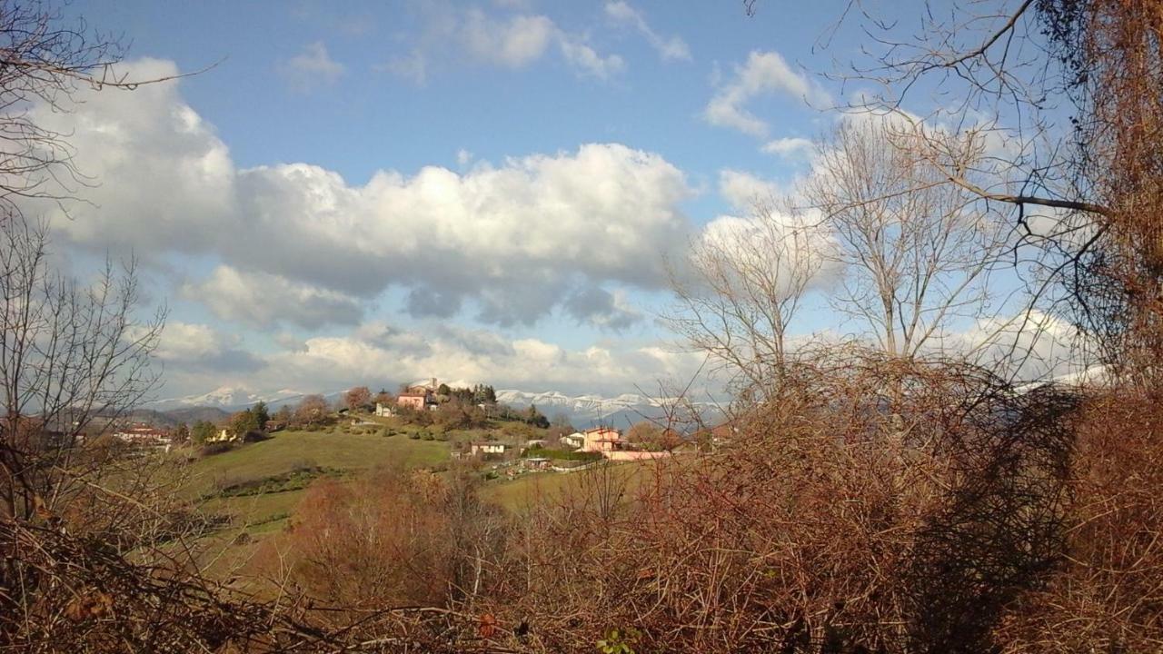 Il Castellare Hotell Gualdo Tadino Exteriör bild